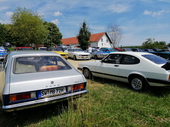Parkplatz im Klosterbru Seemannshausen
Car park at the Klosterbru Seemannshausen
Parking de la brasserie Klosterbru Seemannshausen